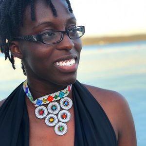 Zulu Necklace Tear Drop Choker